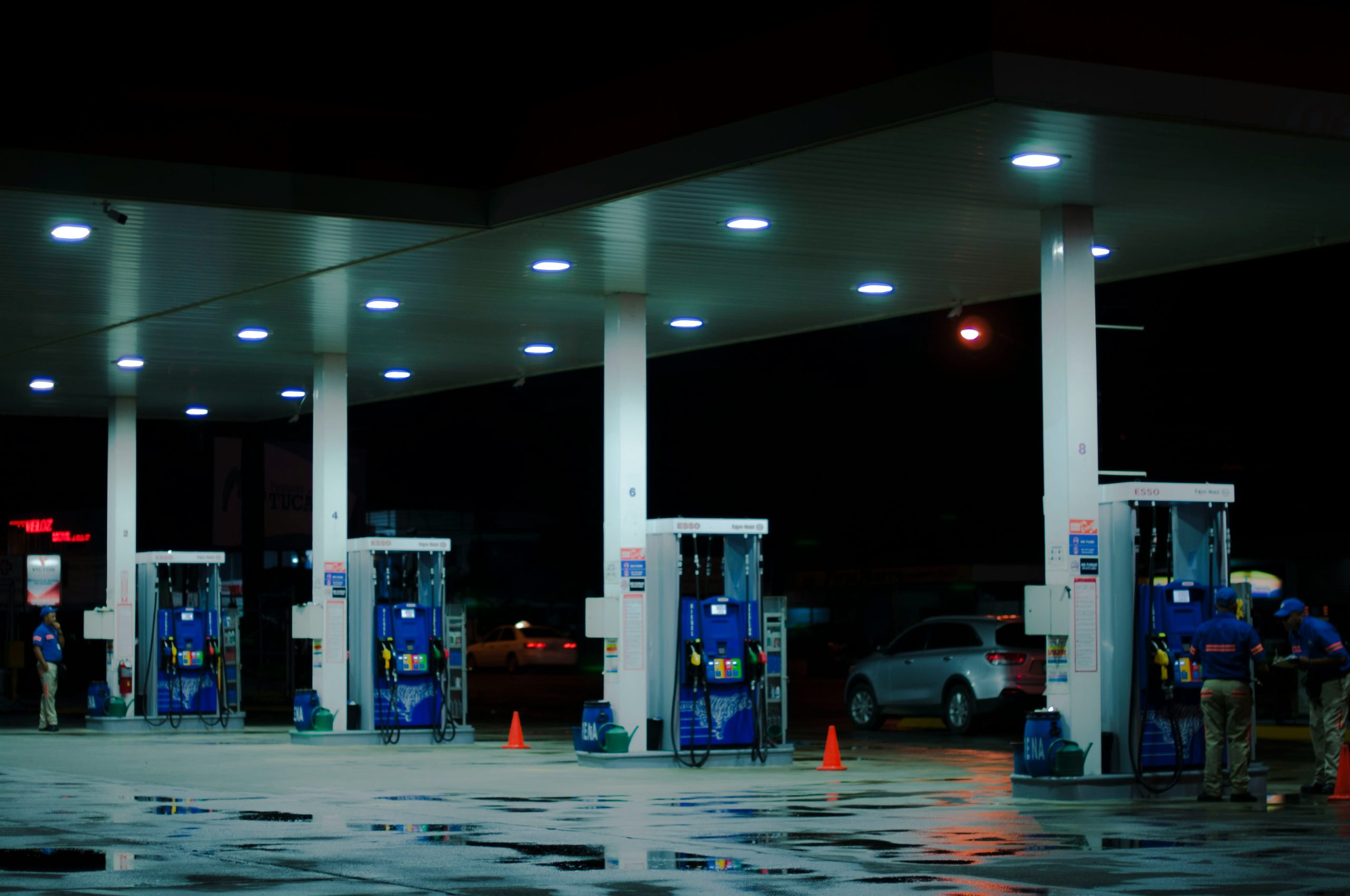 UniOil x EastWest ₱7 Fuel Discount (2026): Save on Gas Nationwide