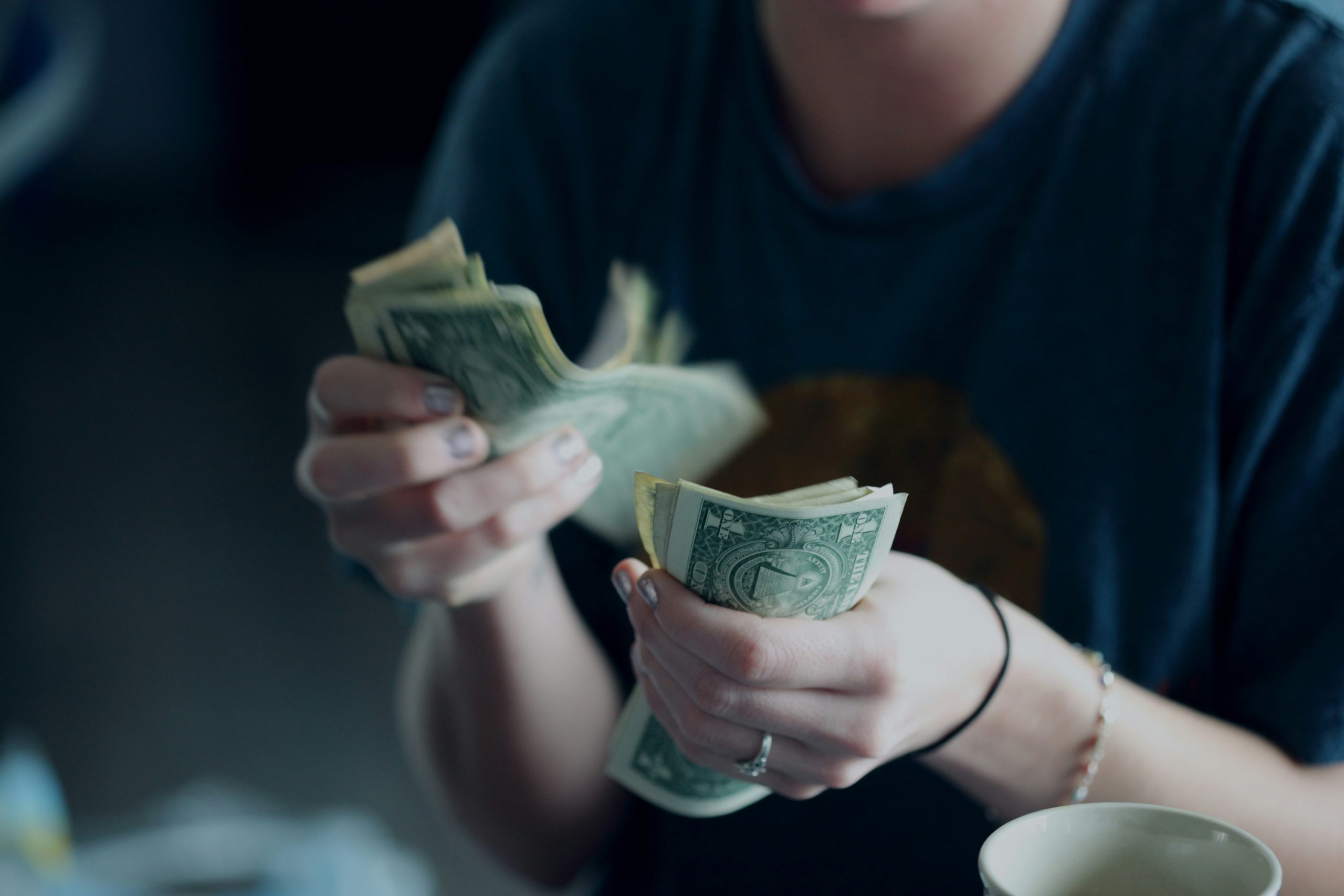 How to Compute Withholding Tax on Your Salary (With Calculator)